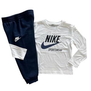 Nike White Long Sleeve Logo T-Shirt & Blue Jogger Pants Set Boys Size 4 NWT